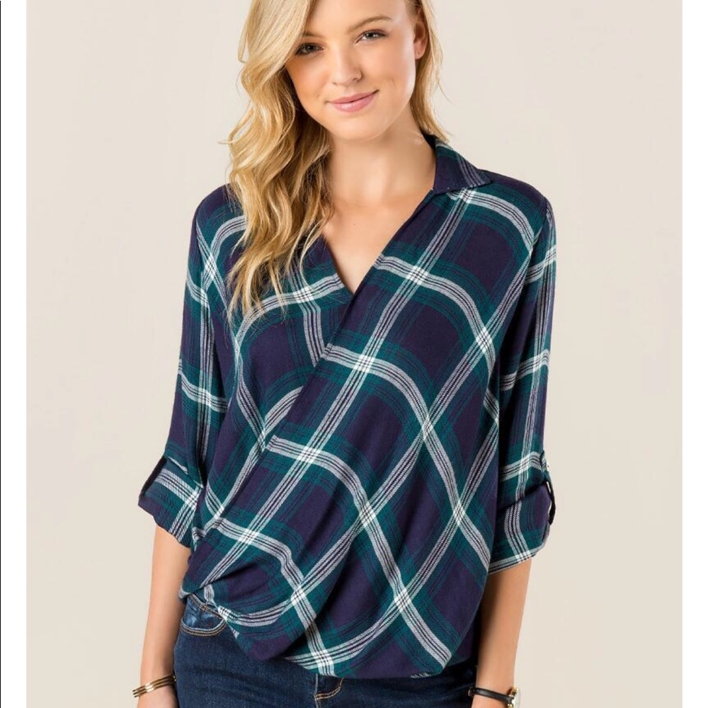 • Plaid Wrap Top Green and Blue